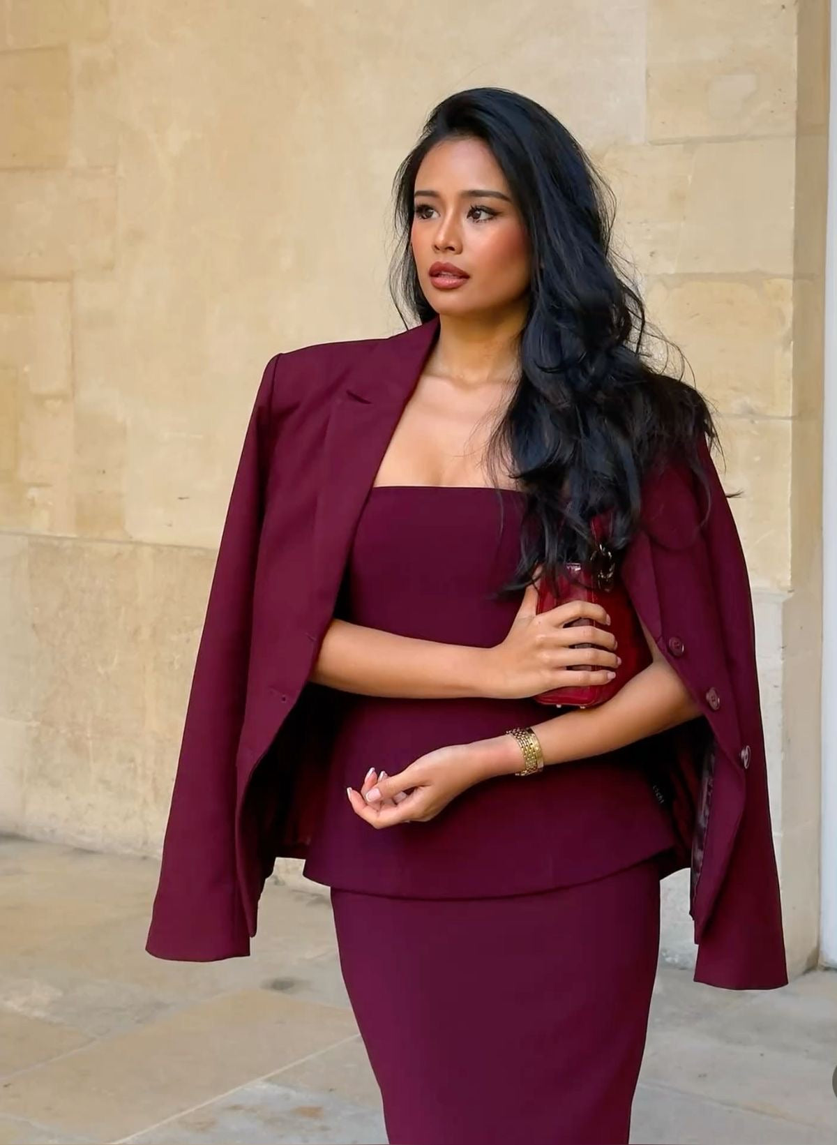 Burgundy outfit
