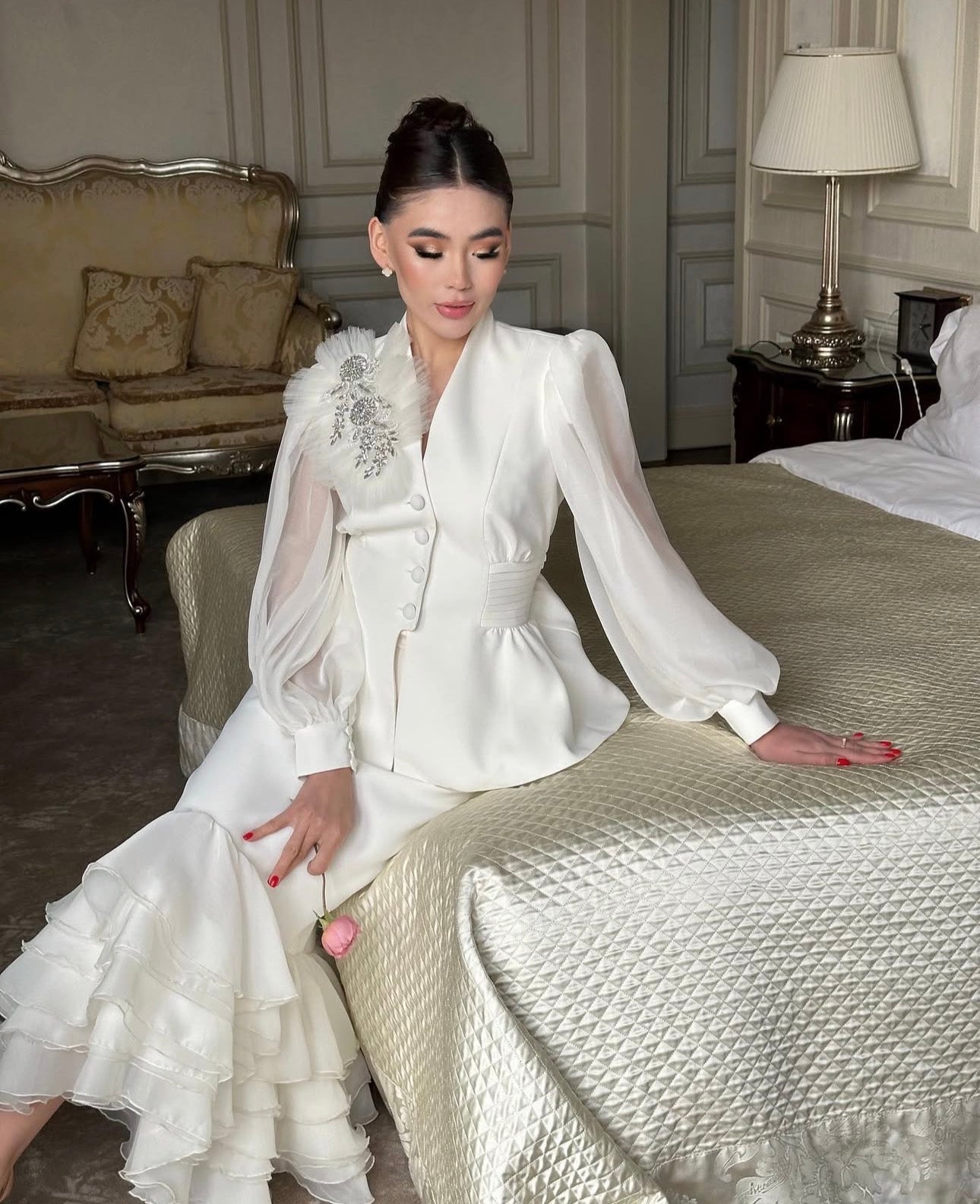 White Serene  set
