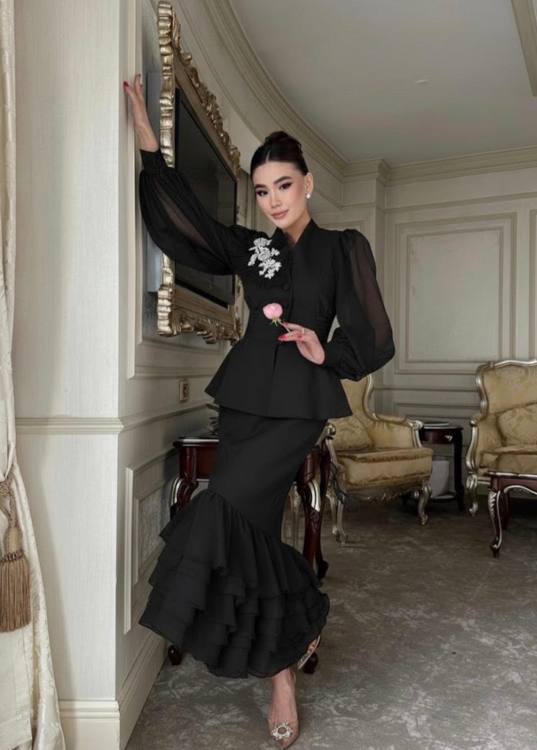 Black Serene set