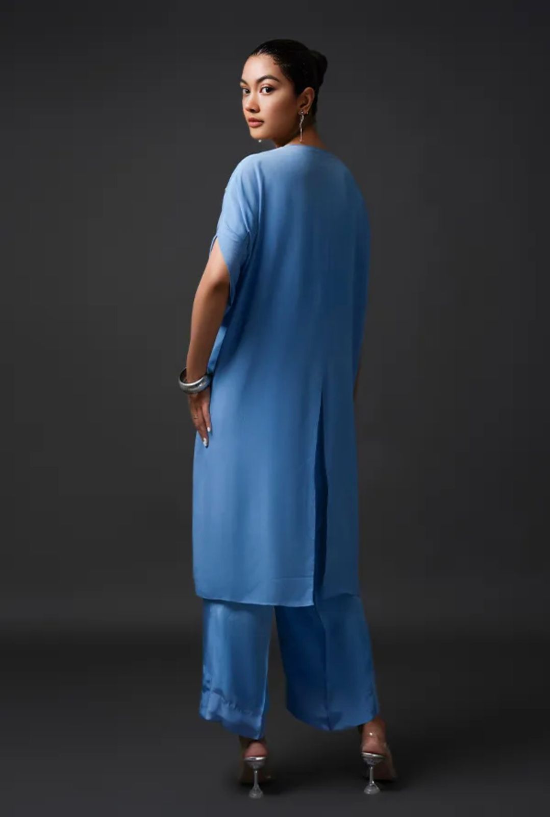 Azure set